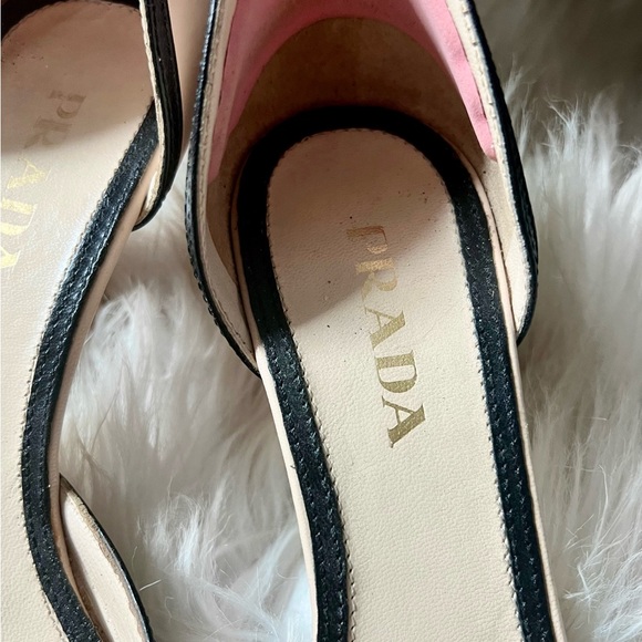 Prada Bow Front Cream & Black Pumps 36 - Picture 5 of 6